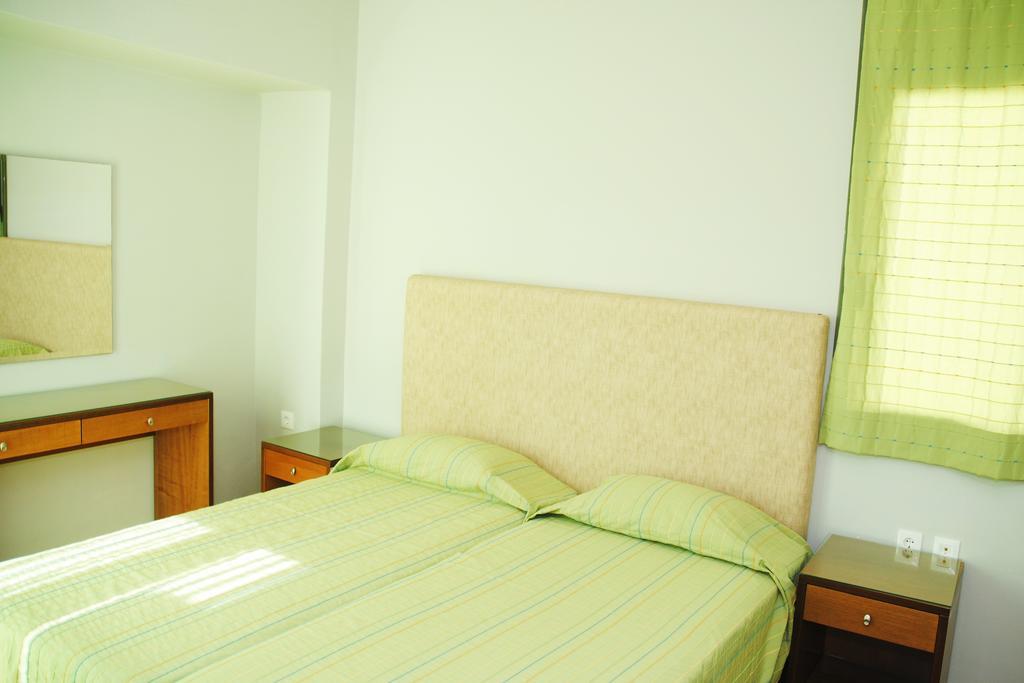 Erodios Hotel Карист Екстер'єр фото