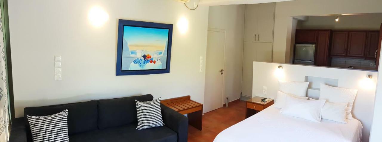 Erodios Hotel Карист Екстер'єр фото